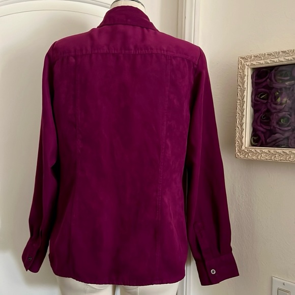 Croft & Barrow~2~Button Front Shirts / Green & Raspberry - Picture 4 of 16